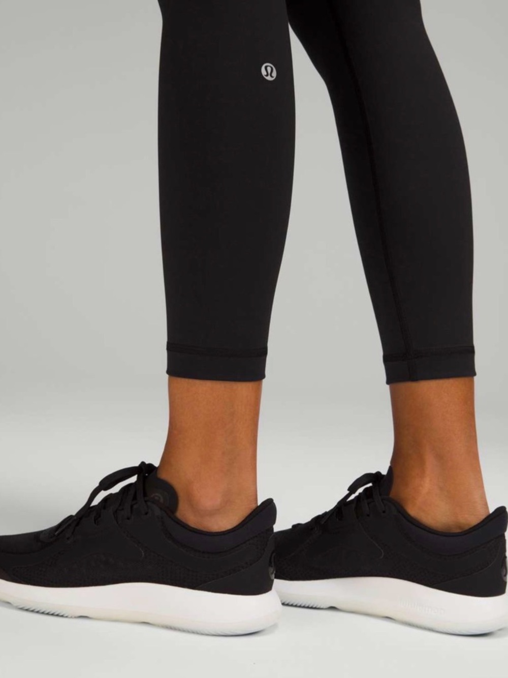 Lululemon Wunder Train High-Rise Tight 25” - Picture 2 of 8